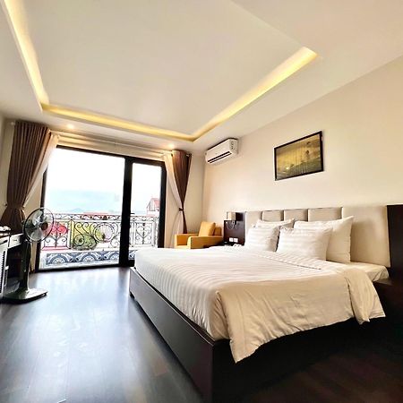 Paragon Noi Bai Hotel & Pool Hanoi Exterior photo