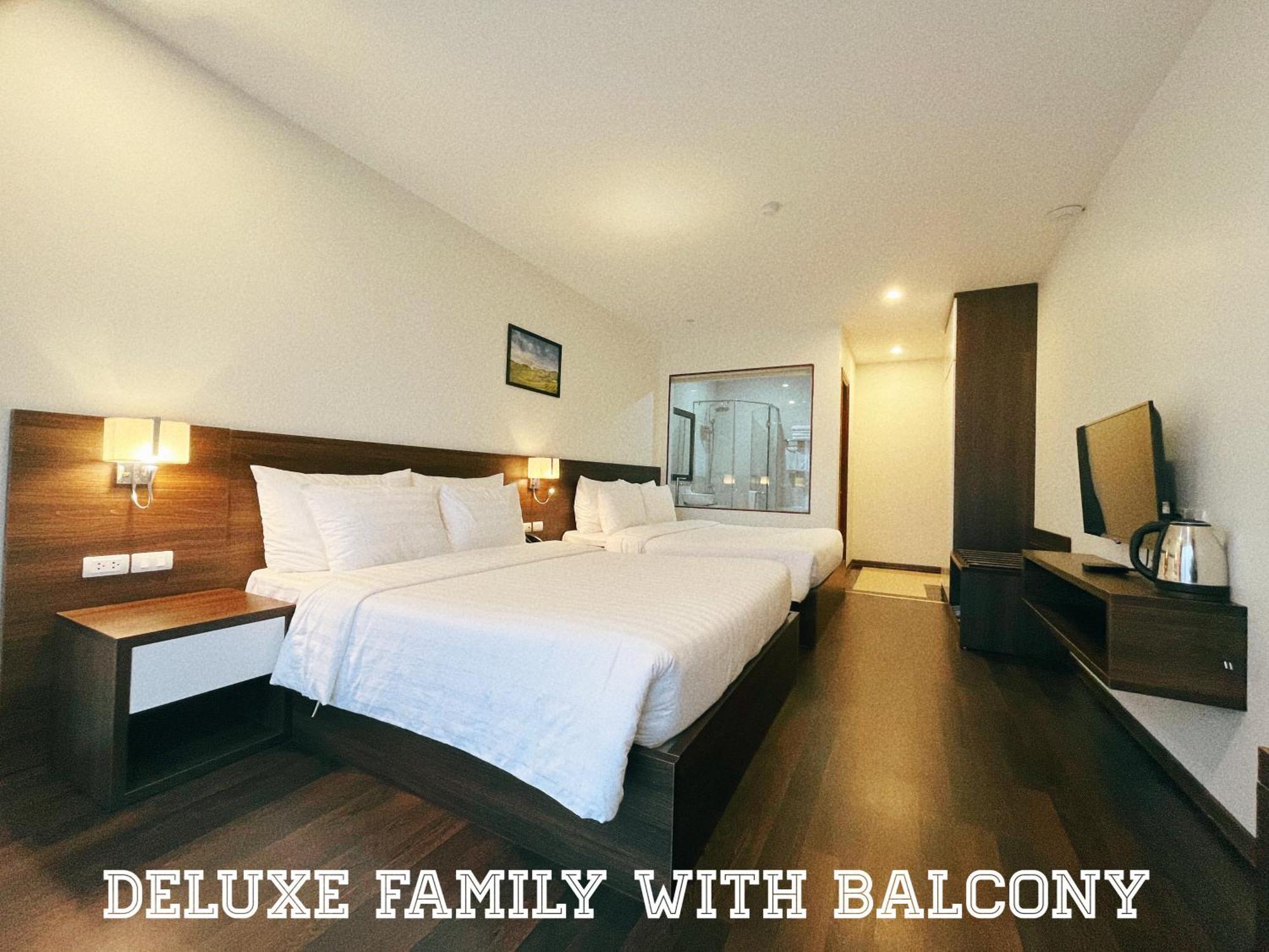 Paragon Noi Bai Hotel & Pool Hanoi Exterior photo