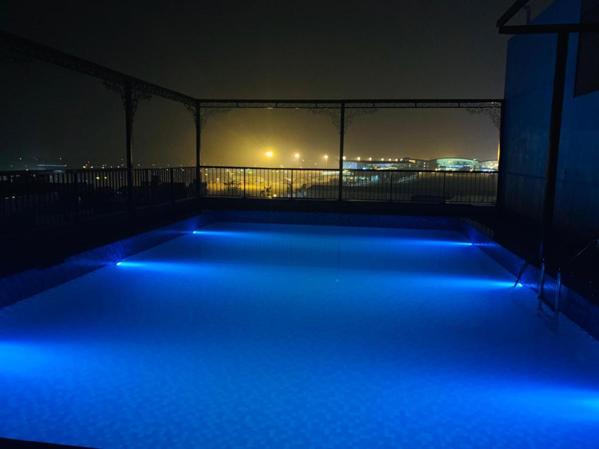 Paragon Noi Bai Hotel & Pool Hanoi Exterior photo