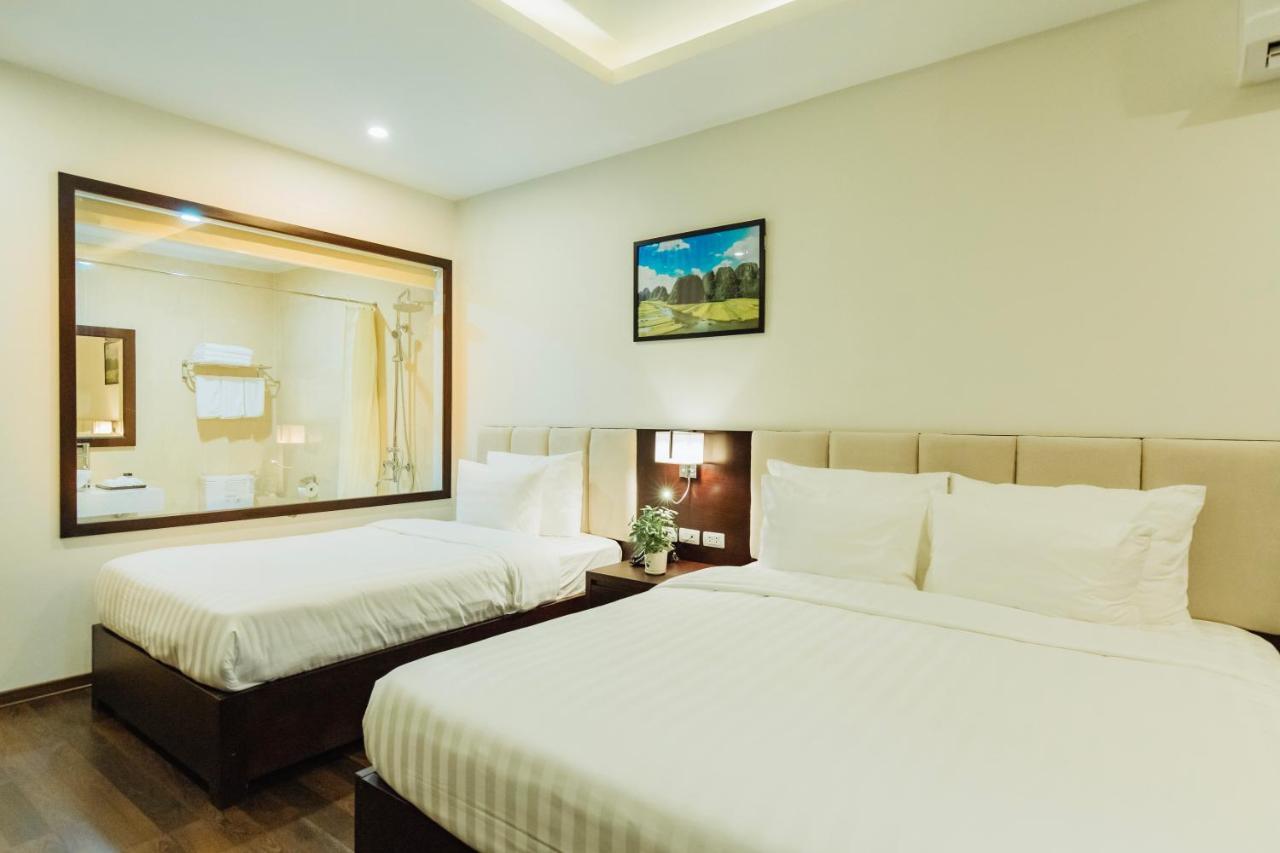 Paragon Noi Bai Hotel & Pool Hanoi Exterior photo